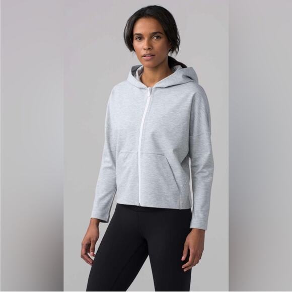 Lululemon Hoodie Womens 8 Heathered Power Gray Minimal Zip Up Athletic Sporty - Picture 1 of 9